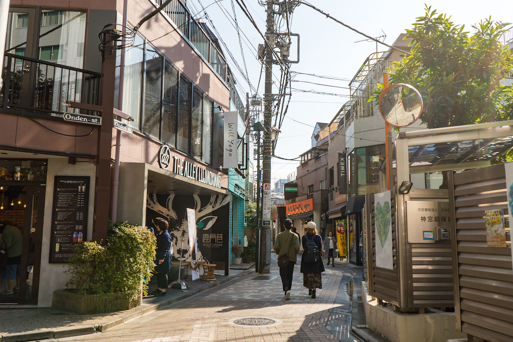 その他 NEIGHBORHOOD - NEIGHBORHOOD TOKOBI / S-STAND In the Tokyo Neighborhood of Koenji, a Sanctuary for